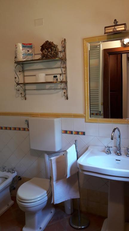 Residenza Il Platano Fortilizio Di Campiglia Rapolano Terme Exterior photo